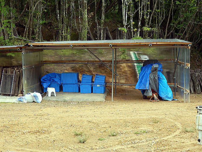 粉砕マット用倉庫