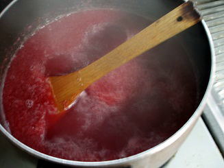 �������������}�����ɍ��������Ďϋl�߂�