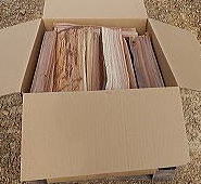 薪ダンボール入り