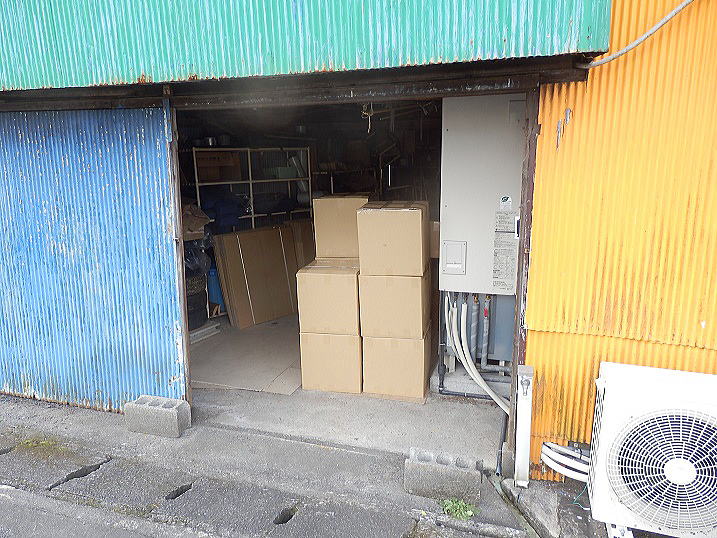 �d������