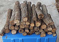 薪ダンボール入り